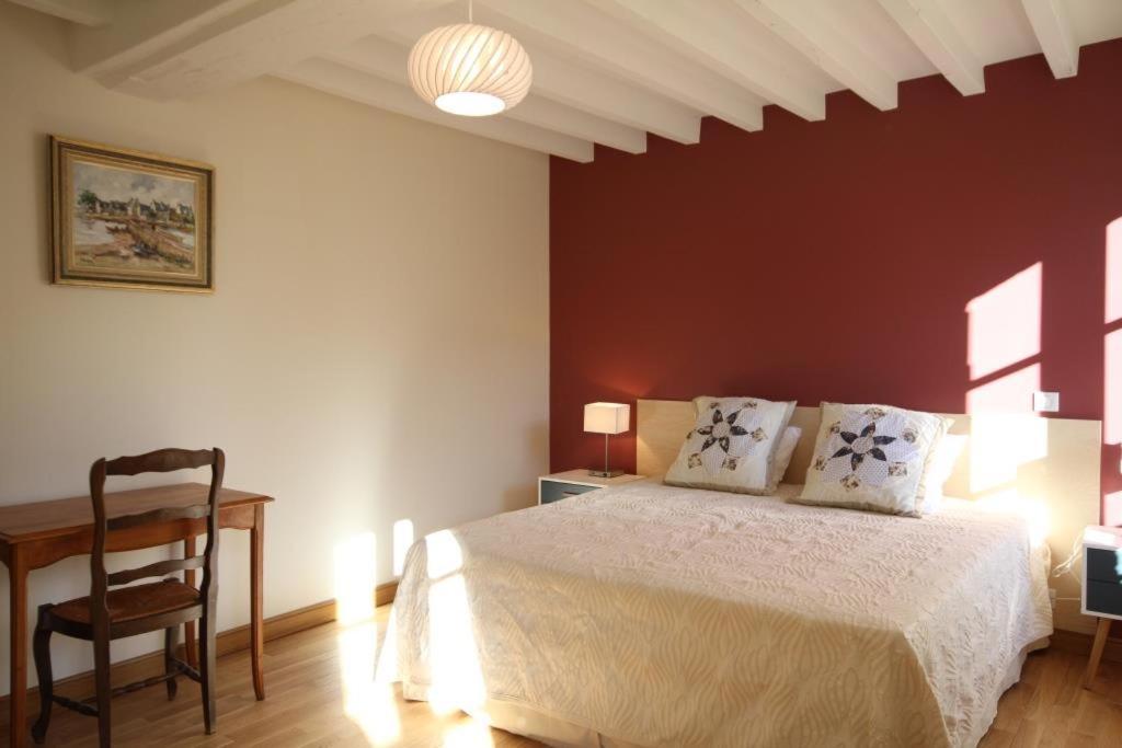 La Maison D'A Cote Saint-Amand-en-Puisaye Eksteriør billede