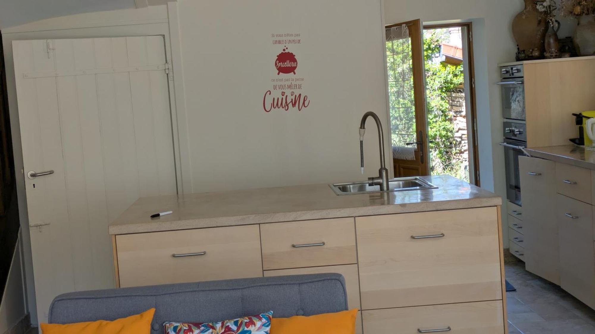 La Maison D'A Cote Saint-Amand-en-Puisaye Eksteriør billede